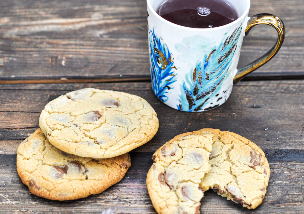 Chewy chocolate chip cookies with herbal tea